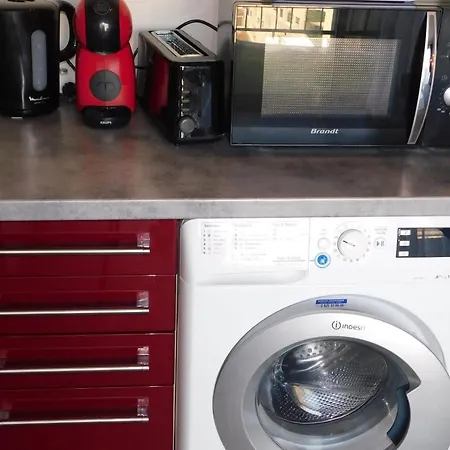 Apartment Cozy Air-conditioned 1-bedroom In With Pool Cannes